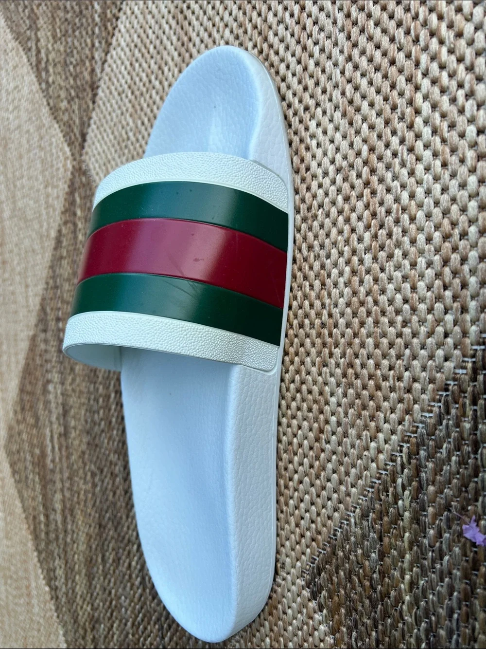 Gucci Men’s Slide Sandals with Green and Red Stripes